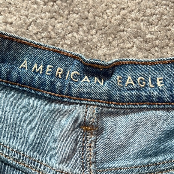 American Eagle Outfitters Mom Style Denim Shorts - Picture 2 of 9